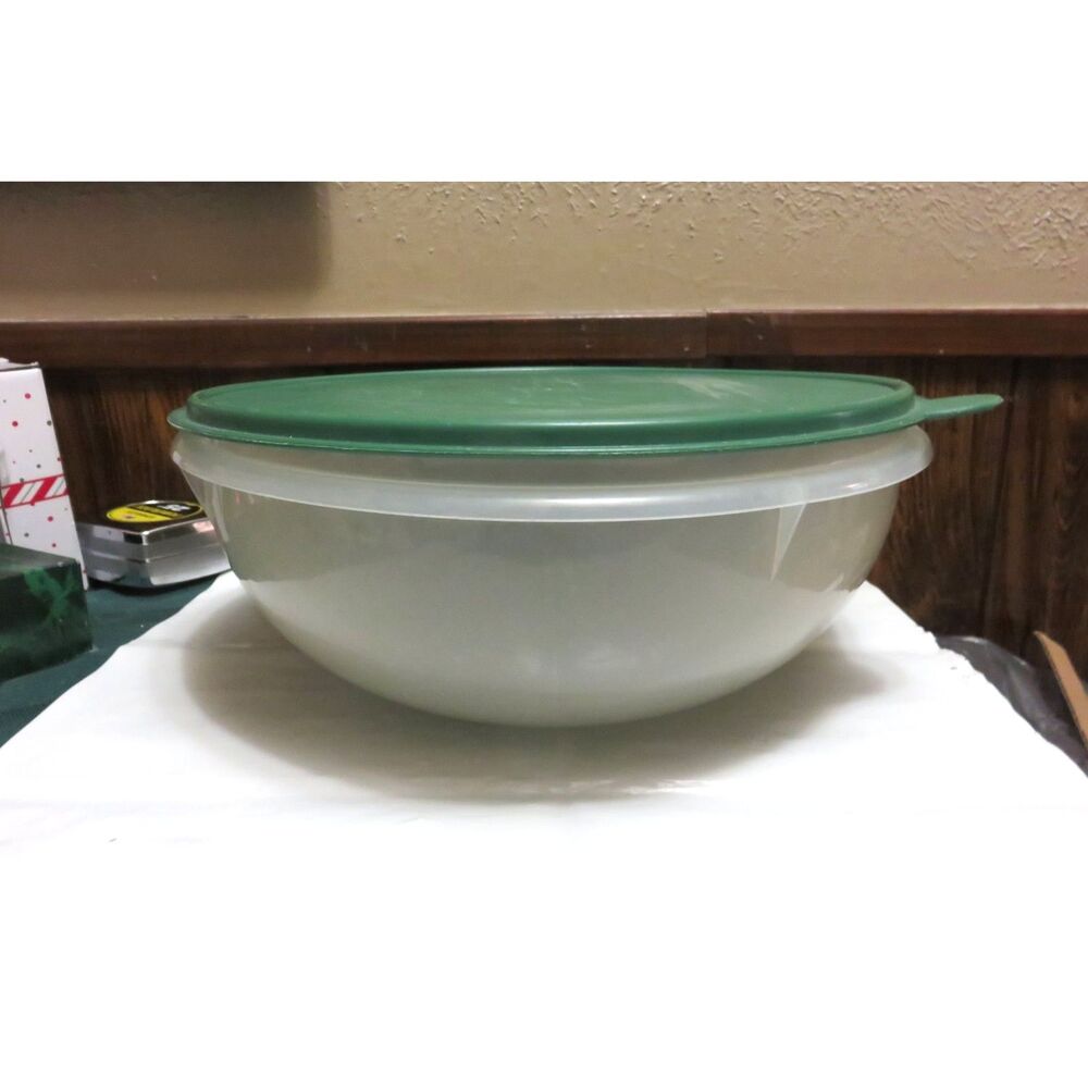 Tupperware Large Fix N Mix clear Bowl #274 w/ Green Lid #2540